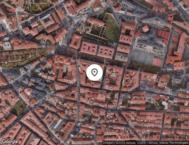 Piso en Calle Particular , 4